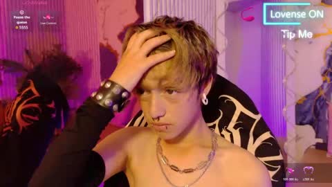 angeel_tay online show from June 2026 08:44:01 PM