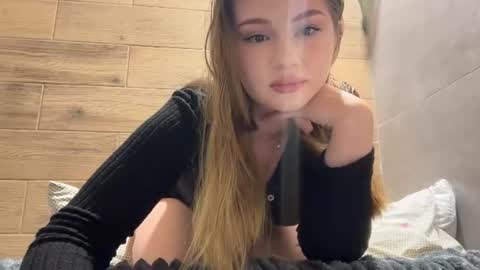 Angel 555 online show from July 2026 08:15:02 PM