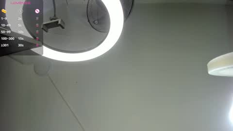 Snapshot of angel__sweet18 chatting on January 2025 04:11:01 PM online show from January 2025 04:11:01 PM