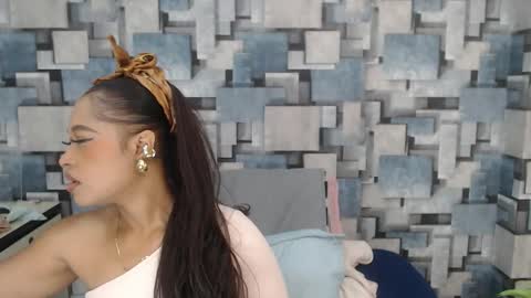 ANGHEL online show from December 2025 12:09:01 PM