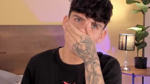 Snapshot of angel_eros_ chatting on February 2026 08:29:02 PM Angel online show from February 2026 08:29:02 PM