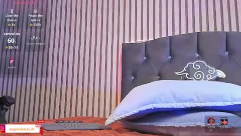ngel Esteban  online show from June 2026 05:17:02 PM