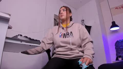 Snapshot of angel_hardy_dl chatting on October 2025 11:58:02 AM angel hardy online show from October 2025 11:58:02 AM