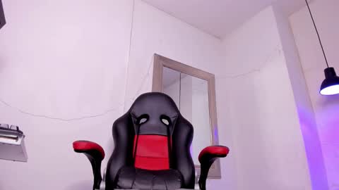 Snapshot of angel_hardy_dl chatting on November 2025 12:04:01 PM angel hardy online show from November 2025 12:04:01 PM