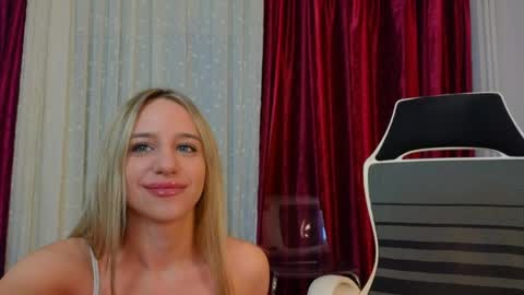 Gabriella online show from April 2026 03:48:02 PM