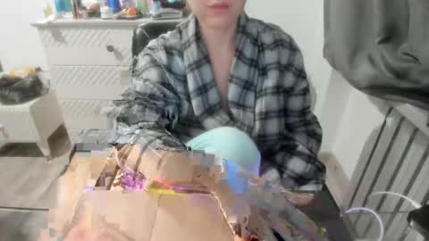 Snapshot of angel_lee__ chatting on January 2025 11:43:02 AM angel_lee__ online show from January 2025 11:43:02 AM