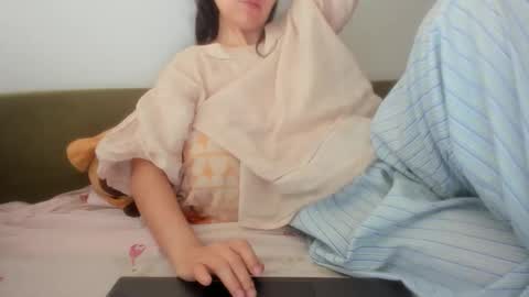 angel_lee__ online show from February 2026 04:09:02 AM