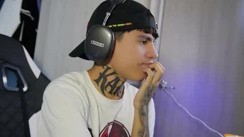 angel_luna0 online show from June 2026 05:19:02 AM