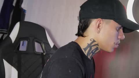angel_luna0 online show from June 2026 08:17:01 AM