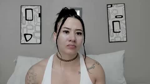 Angel online show from January 2026 09:52:01 PM