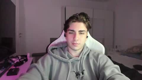 Snapshot of angel_salvatore333 chatting on November 2025 11:02:01 PM Angel online show from November 2025 11:02:01 PM