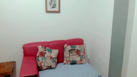 Snapshot of angel_sex27 chatting on December 2024 10:40:01 PM Angel y Estrella online show from December 2024 10:40:01 PM