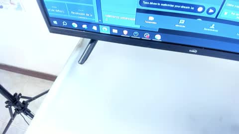 angel_velvet_ online show from February 2026 11:28:01 AM