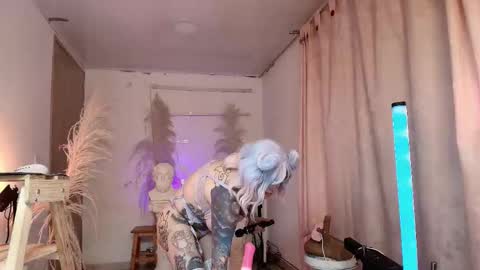 Snapshot of angelacianuro_2 chatting on February 2026 02:52:01 AM Angela Cianuro online show from February 2026 02:52:01 AM