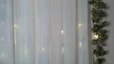 Snapshot of angelainparis28 chatting on October 2025 12:52:02 AM ANGELA online show from October 2025 12:52:02 AM