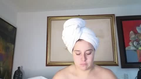 Snapshot of angelamax1 chatting on June 2026 12:04:02 PM Max y Angela independent model online show from June 2026 12:04:02 PM