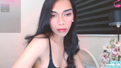Snapshot of angelamonroe chatting on December 2025 02:22:02 PM SENORITA online show from December 2025 02:22:02 PM