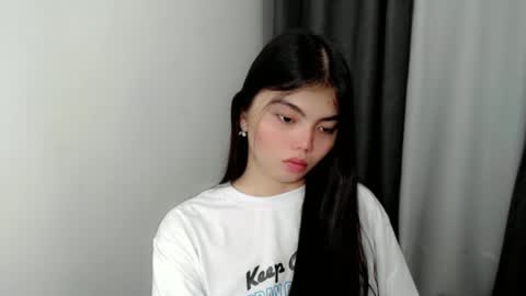 angelari_slut online show from September 2025 07:52:02 AM