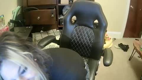 angelbaby999x online show from June 2026 10:15:02 PM