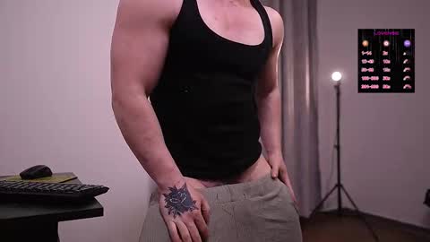 Snapshot of angelcabezaz chatting on November 2025 11:03:01 PM NGEL. online show from November 2025 11:03:01 PM