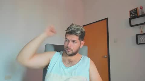 Snapshot of angelcute3 chatting on September 2025 02:08:01 PM angel online show from September 2025 02:08:01 PM