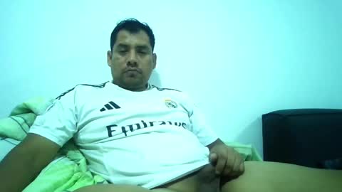 angeldavid90 online show from June 2026 04:05:01 AM