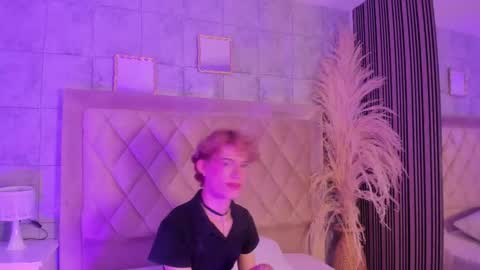 Snapshot of angeldoll_1 chatting on March 2026 06:19:01 AM Angel Doll online show from March 2026 06:19:01 AM