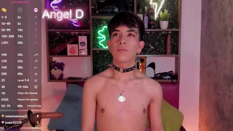 Snapshot of angeldustt_19 chatting on February 2026 04:55:01 AM Angel dust online show from February 2026 04:55:01 AM