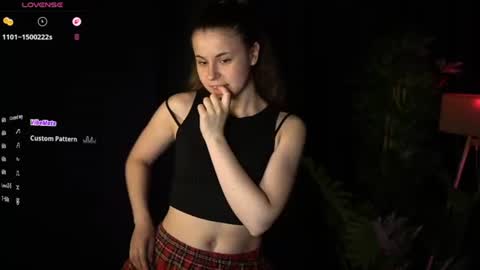Snapshot of angeles_08 chatting on July 2026 09:37:02 AM Angel online show from July 2026 09:37:02 AM