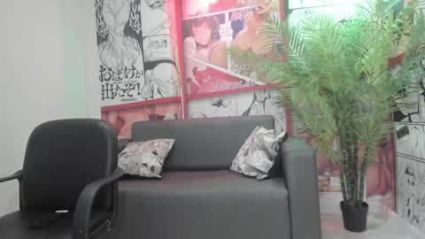 Angeli online show from January 2025 10:32:01 AM