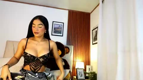 Snapshot of angeli_sexi chatting on June 2026 11:11:02 PM Carolina online show from June 2026 11:11:02 PM