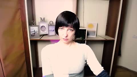 Angelina online show from February 2026 09:17:01 AM