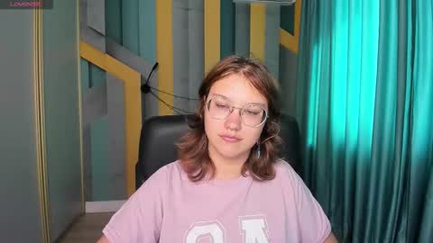 AngelinaLow online show from September 2025 11:21:02 AM