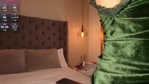 Snapshot of angelinarosss_ chatting on January 2025 03:35:01 PM   online show from January 2025 03:35:01 PM