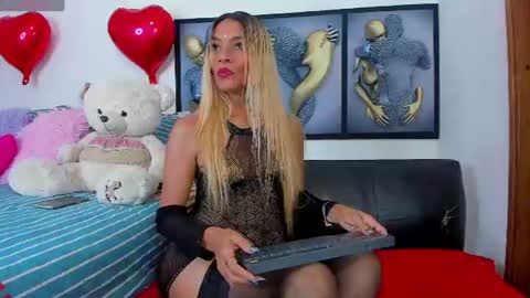 ANGELINE  YAMPOLL online show from June 2026 07:06:02 AM