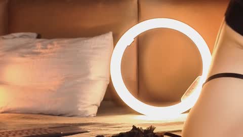 angelinepossy online show from October 2025 09:56:01 PM