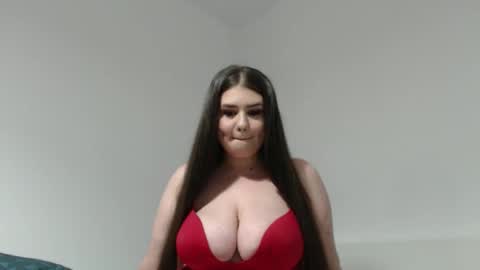 Angelina Diamond online show from June 2026 06:19:02 AM