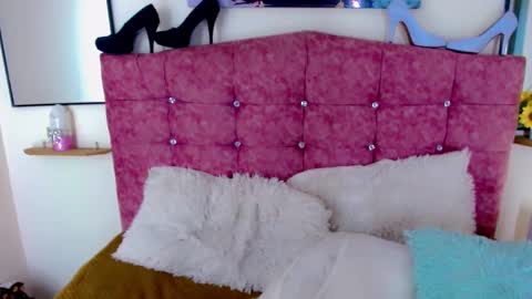 Angelis online show from September 2025 06:18:02 AM