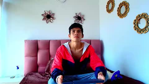 Angelldustt  online show from October 2025 07:15:01 PM