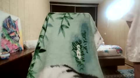 angelleah online show from February 2026 05:16:02 AM