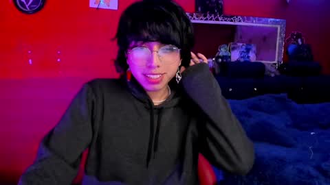 Angel  online show from December 2024 04:31:02 AM