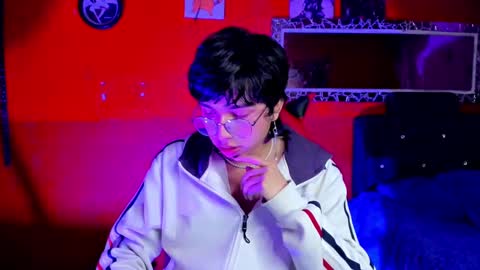 Angel  online show from February 2025 08:26:02 AM