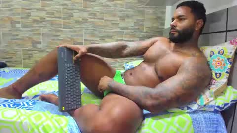 angelo_evans33 online show from August 2026 12:23:01 AM