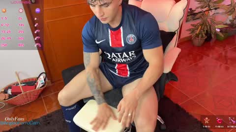 Angelo Ferro online show from December 2024 03:44:01 PM