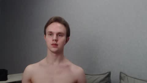 Angel online show from March 2025 09:42:02 PM