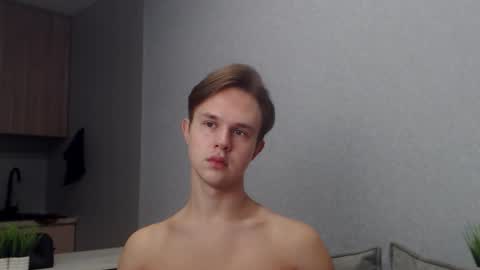 Angel online show from November 2025 09:08:02 AM