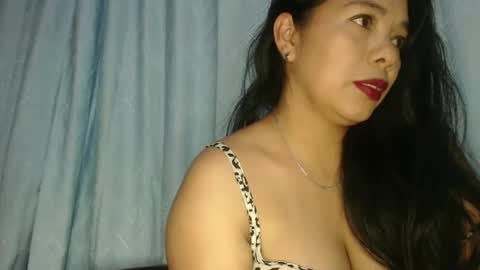 Snapshot of angelsexylatina chatting on March 2025 01:00:02 AM rebeca online show from March 2025 01:00:02 AM