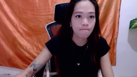 Snapshot of angelyn_slim chatting on May 2026 09:56:02 PM angelyn_slim online show from May 2026 09:56:02 PM