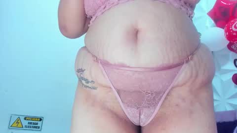 Snapshot of anggie_miller chatting on February 2026 08:38:01 AM anggie online show from February 2026 08:38:01 AM