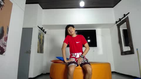 anghelytos online show from November 2025 12:44:02 PM